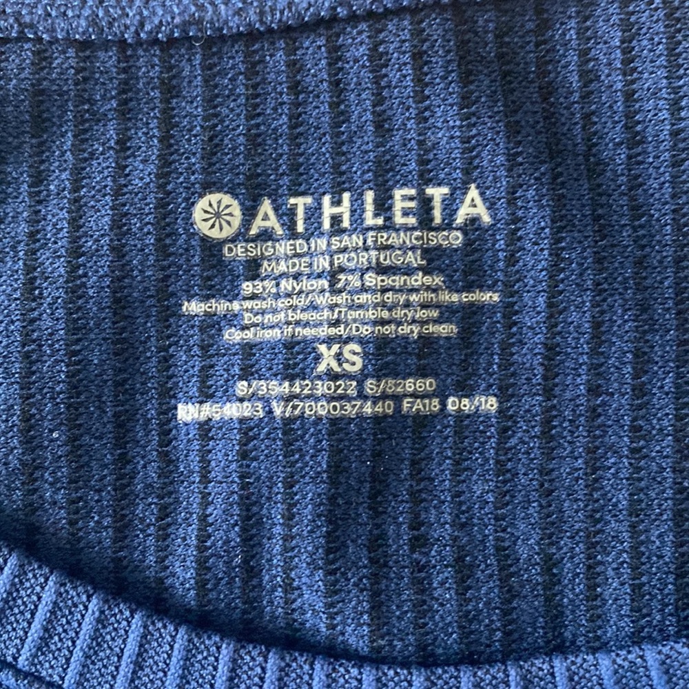 Athleta Flurry Colorblock Base Layer Tip Size Xs - image 3